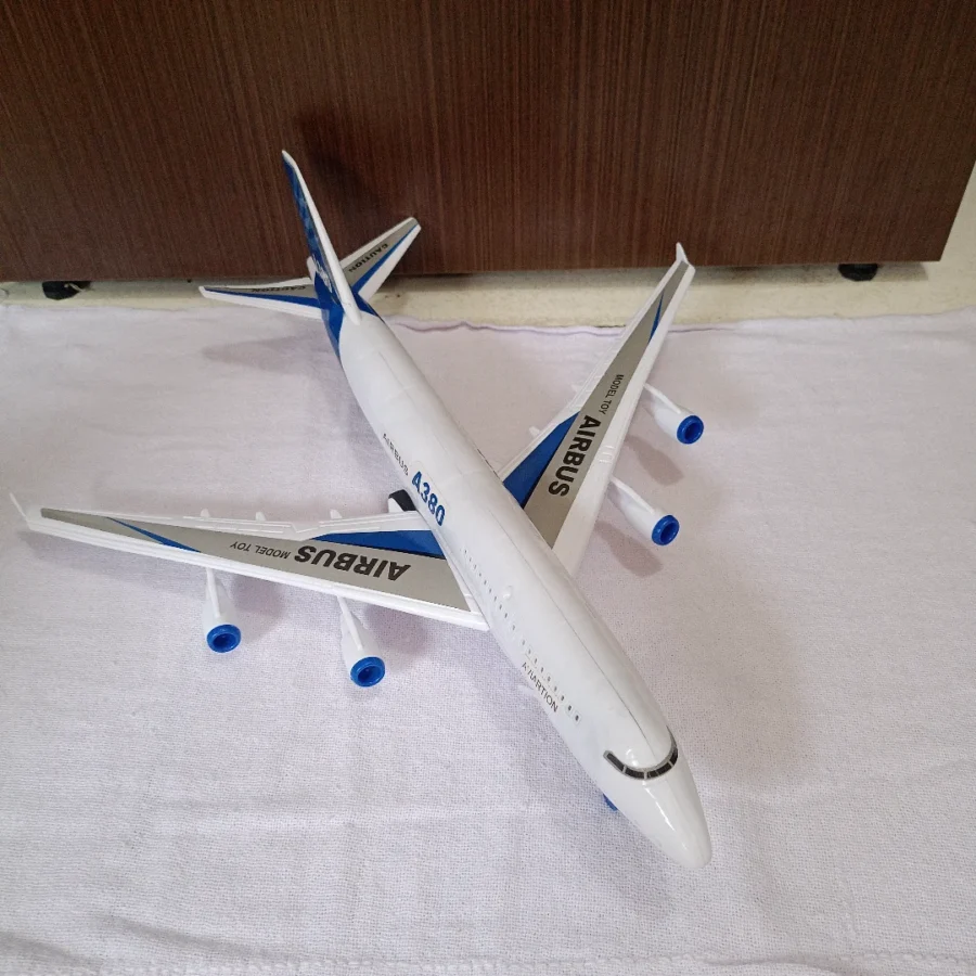 Brinquedos Aviao C/som e Luz