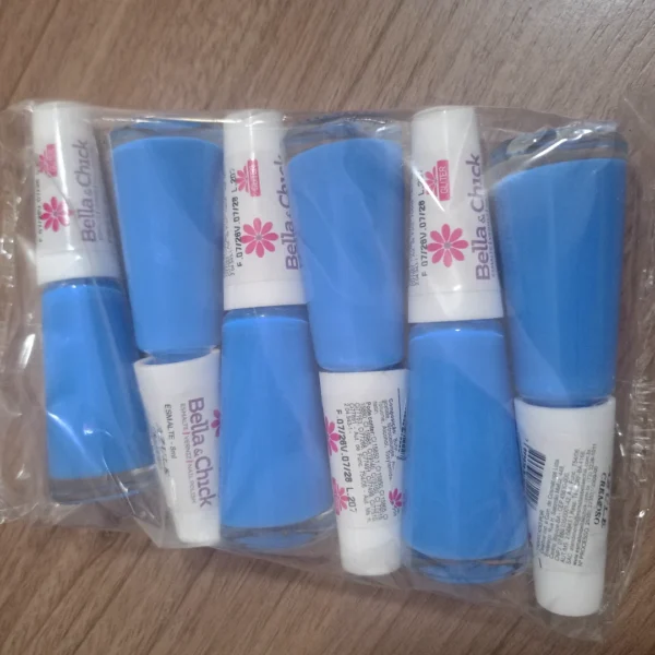 esmalte Bella Chick Azule Cremoso com 6 unidades